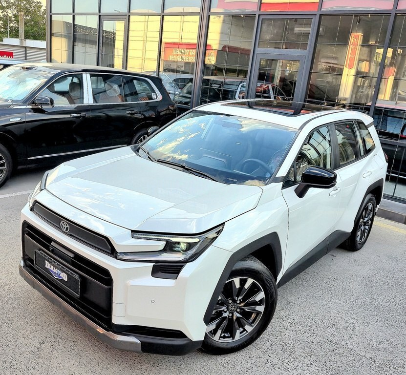 2026 Toyota RAV4, 2.0L, 0km - Image 2
