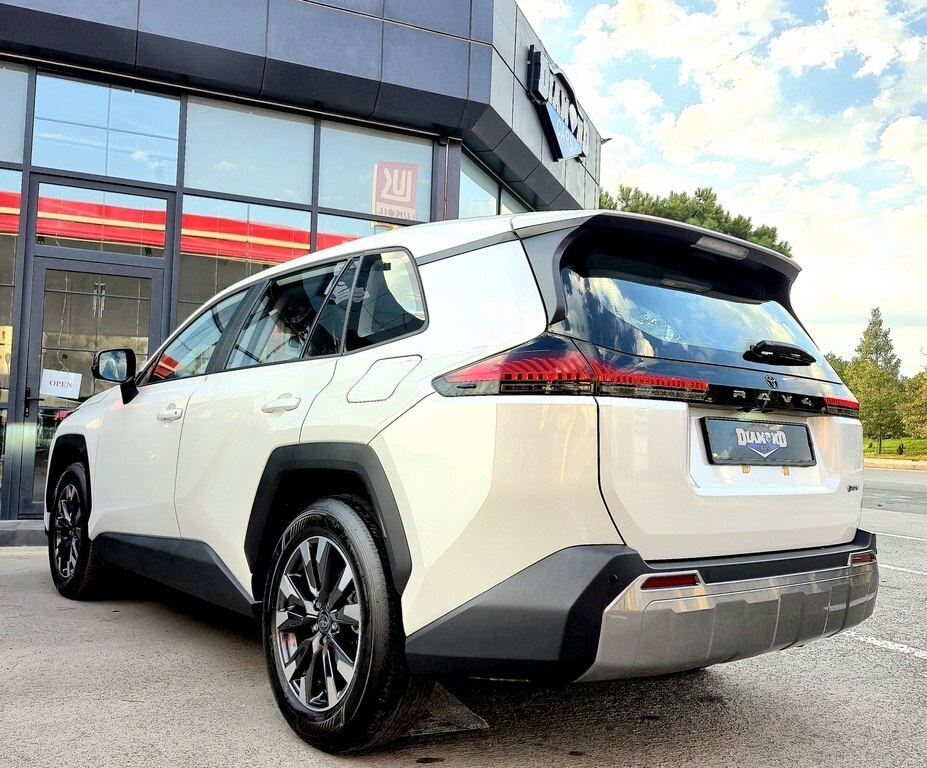 2026 Toyota RAV4, 2.0L, 0km - Image 15