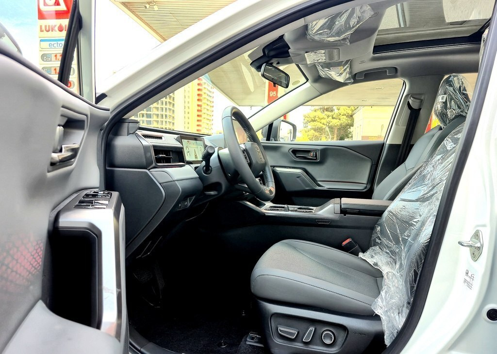 2026 Toyota RAV4, 2.0L, 0km - Image 20
