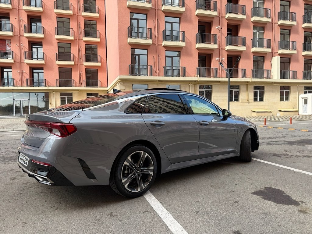 2020 Kia K5, 1.6L, 79000km - Image 4