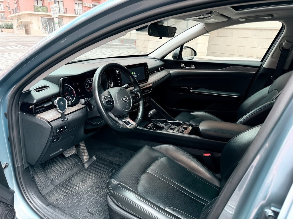 2020 Kia K5, 1.6L, 79000km - Image 7