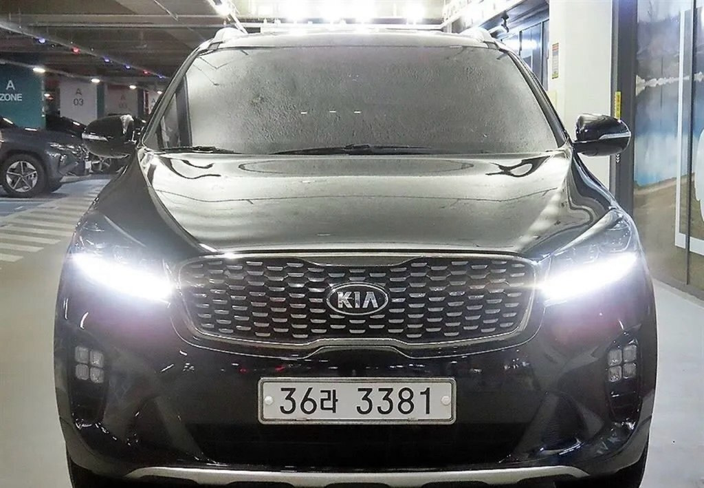 2017 Kia Sorento, 2.0L, 179590km - Image 2