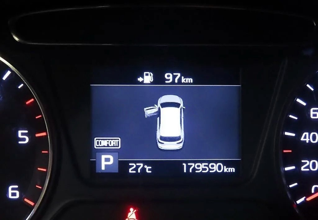 2017 Kia Sorento, 2.0L, 179590km - Image 11