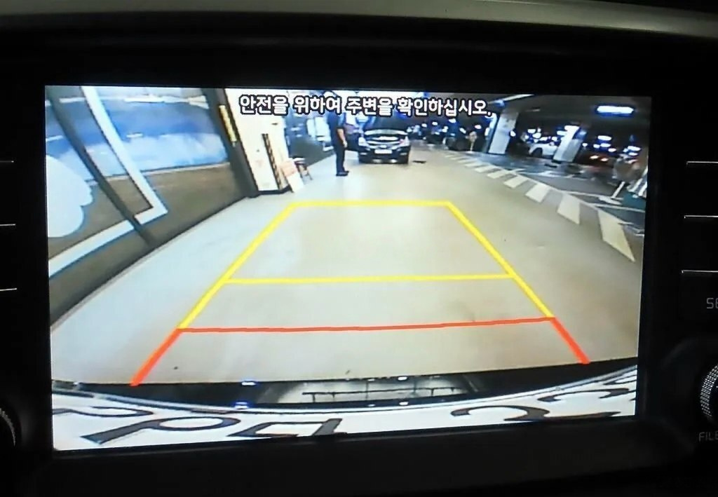 2017 Kia Sorento, 2.0L, 179590km - Image 12