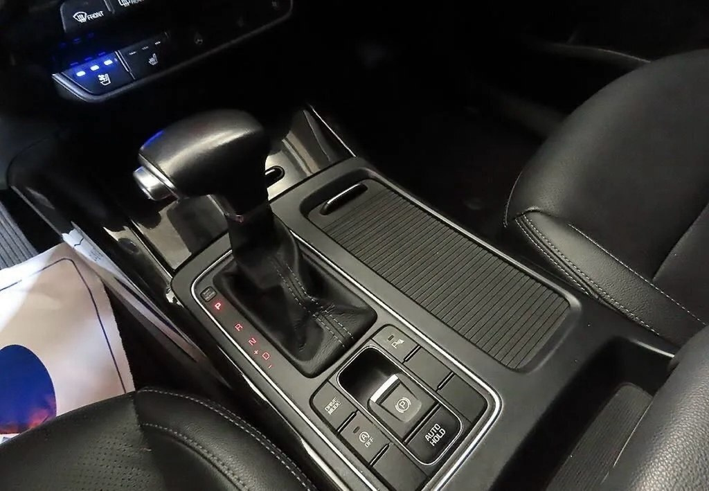 2017 Kia Sorento, 2.0L, 179590km - Image 14
