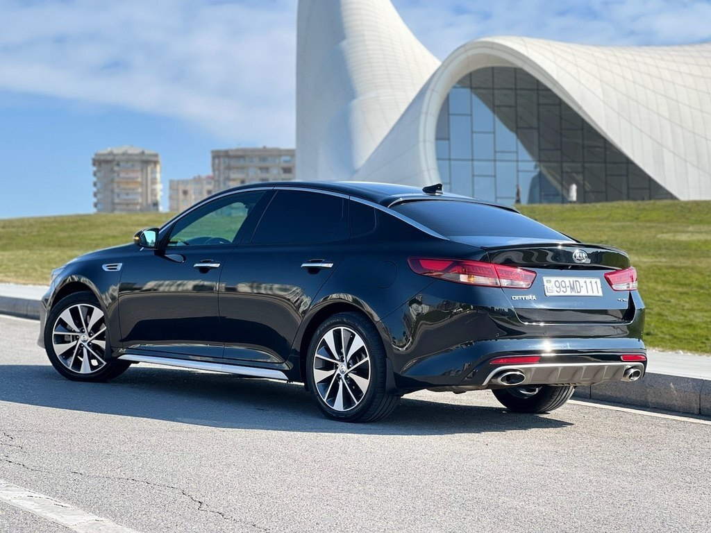 2018 Kia Optima, 2.4L, 134000km - Image 11