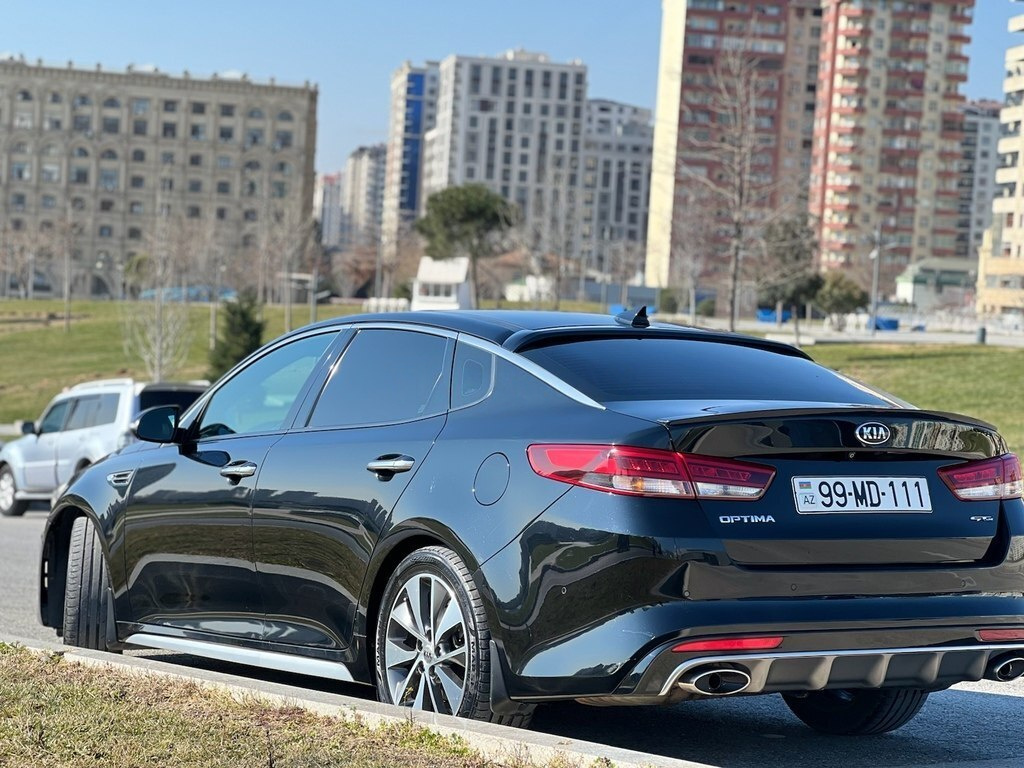 2018 Kia Optima, 2.4L, 134000km - Image 4