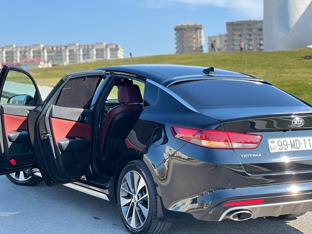 2018 Kia Optima, 2.4L, 134000km - Image 7