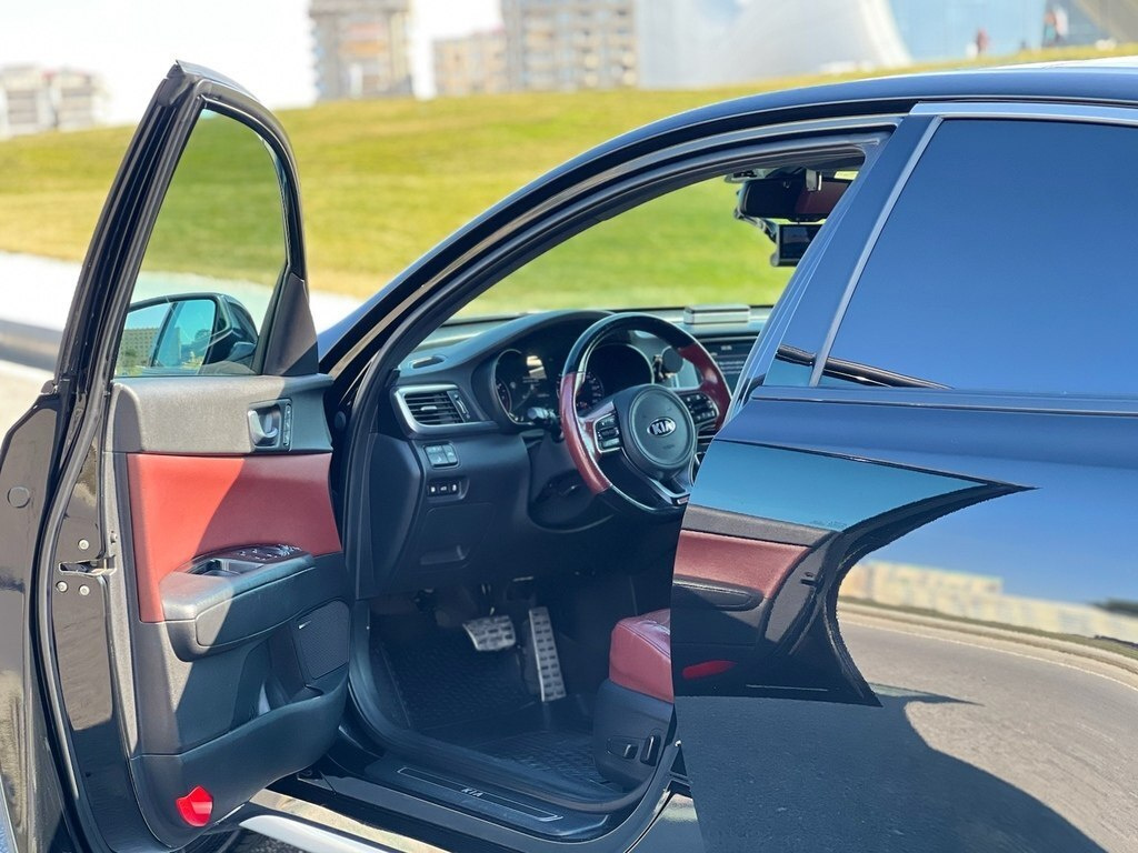 2018 Kia Optima, 2.4L, 134000km - Image 8