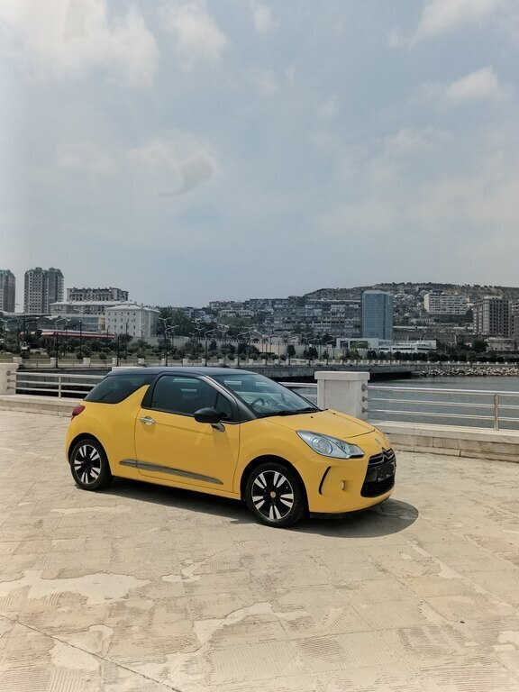 2013 Citroen DS3, 1.6L, 121000km - Image 1