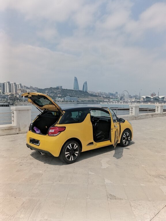 2013 Citroen DS3, 1.6L, 121000km - Image 3