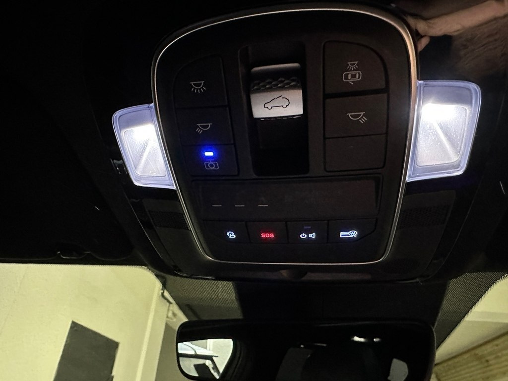2021 Hyundai Santa Fe, 1.6L, 96000km - Image 18