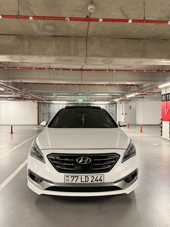 2015 Hyundai Sonata, 2.0L, 158038km - Image 2