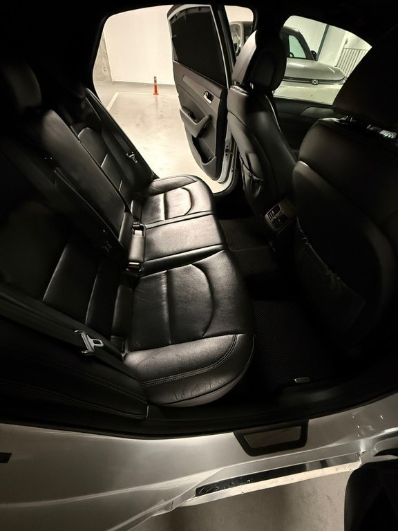 2015 Hyundai Sonata, 2.0L, 158038km - Image 11