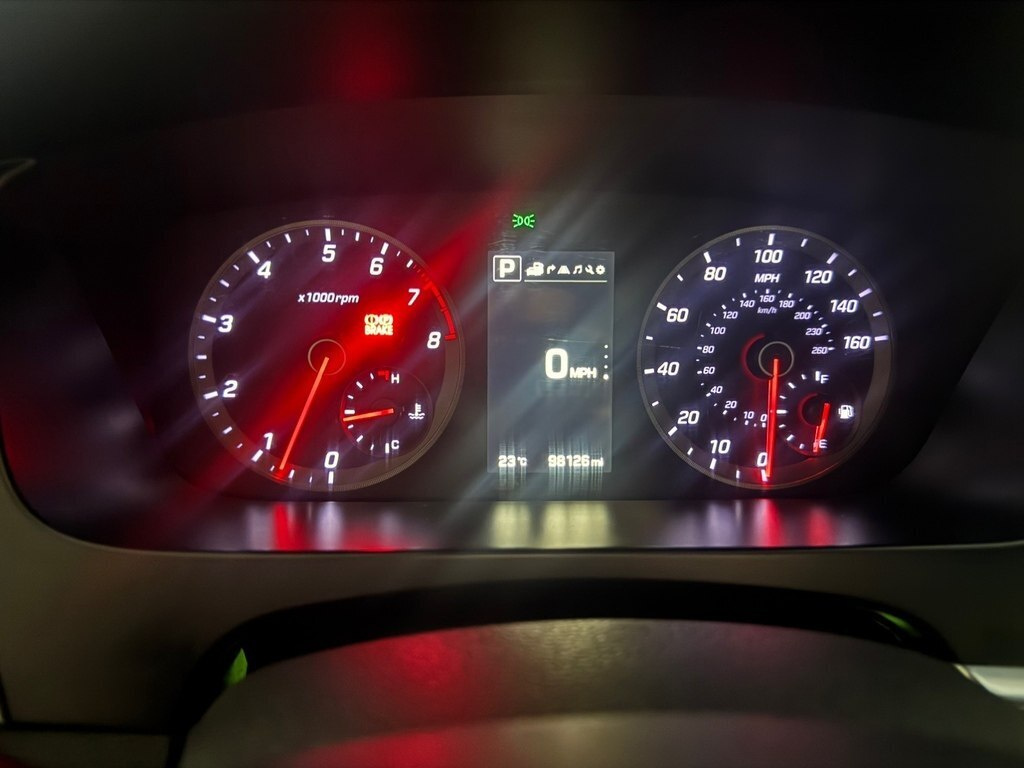 2015 Hyundai Sonata, 2.0L, 158038km - Image 13