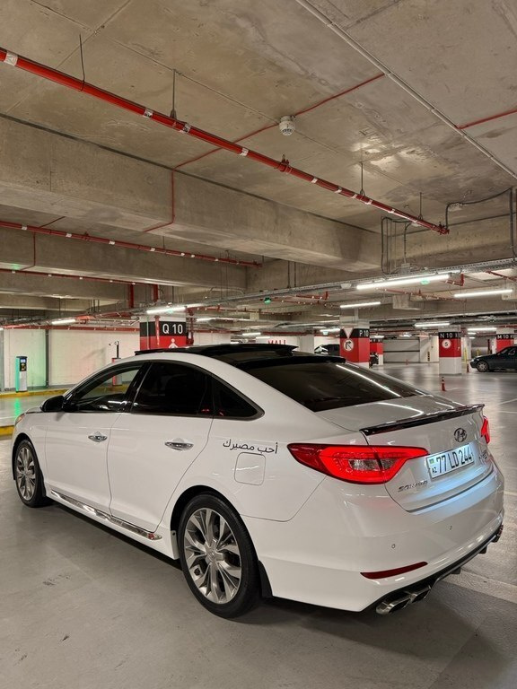 2015 Hyundai Sonata, 2.0L, 158038km - Image 4