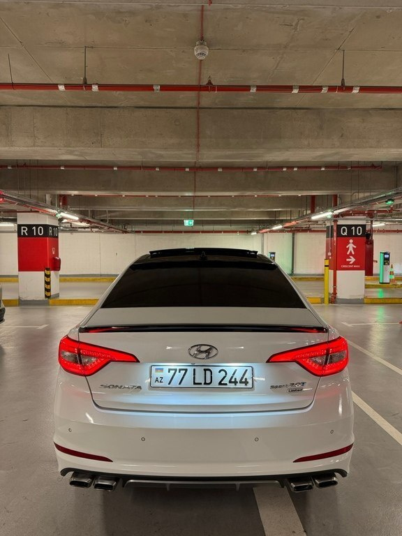 2015 Hyundai Sonata, 2.0L, 158038km - Image 6