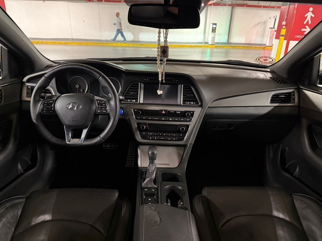 2015 Hyundai Sonata, 2.0L, 158038km - Image 7