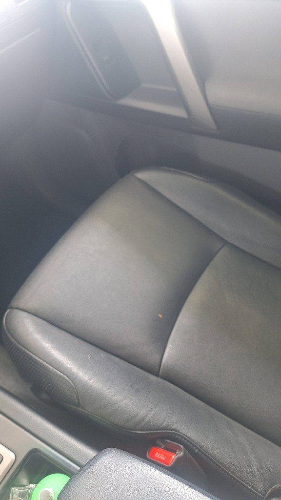 2012 Toyota Land Cruiser Prado, 2.7L, 209000km - Image 13