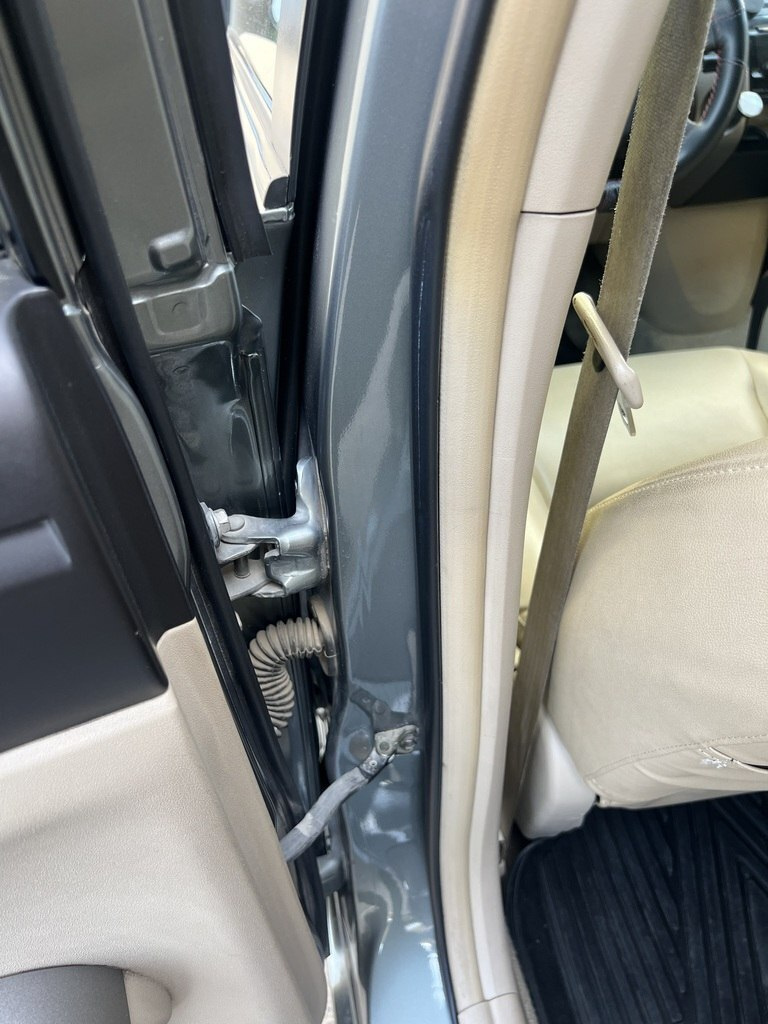 2006 Toyota Prius, 1.5L, 205000km - Image 19