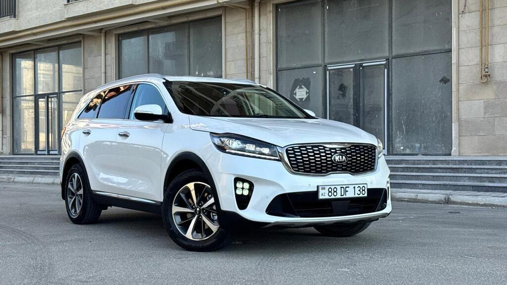 2018 Kia Sorento, 2.0L, 151828km - Image 2