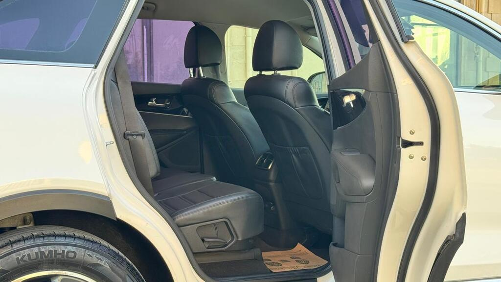 2018 Kia Sorento, 2.0L, 151828km - Image 10