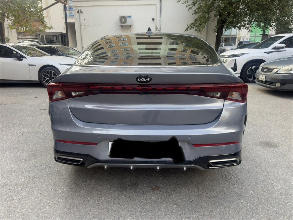 2020 Kia K5, 1.6L, 114000km - Image 2