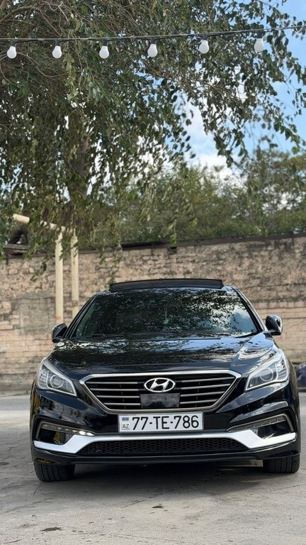 2015 Hyundai Sonata, 2.0L, 106217km - Image 2