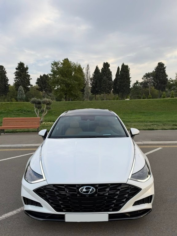 2020 Hyundai Sonata, 1.6L, 34500km - Image 1