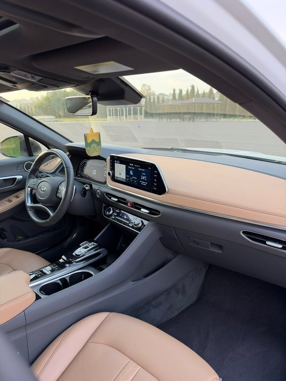2020 Hyundai Sonata, 1.6L, 34500km - Image 8