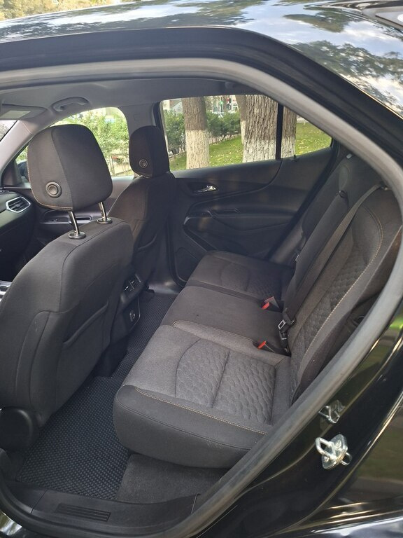 2018 Chevrolet Equinox, 1.5L, 290000km - Image 12