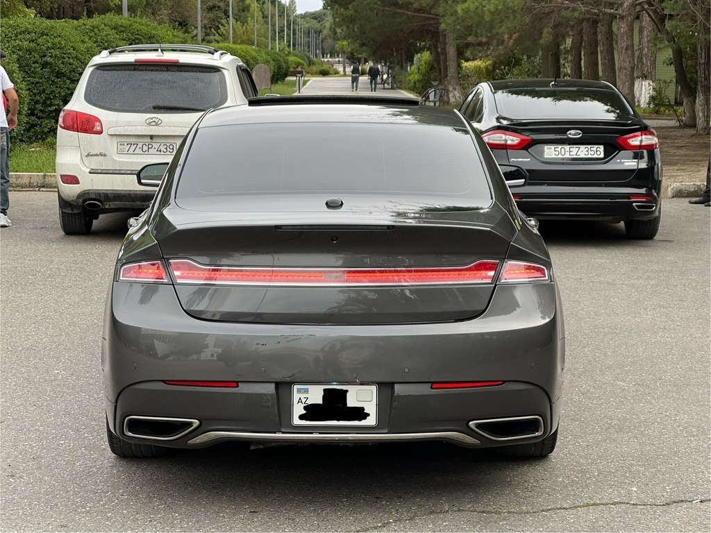2018 Lincoln MKZ, 2.0L, 180678km - Image 15