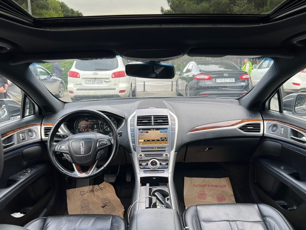 2018 Lincoln MKZ, 2.0L, 180678km - Image 18