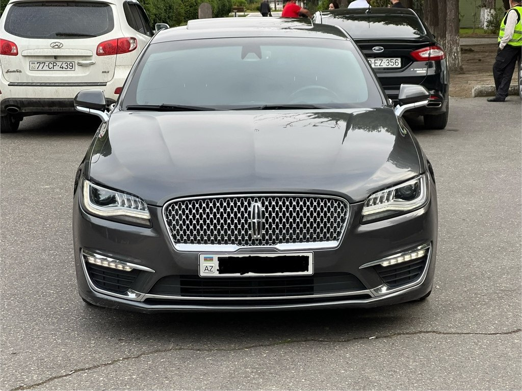 2018 Lincoln MKZ, 2.0L, 180678km - Image 5