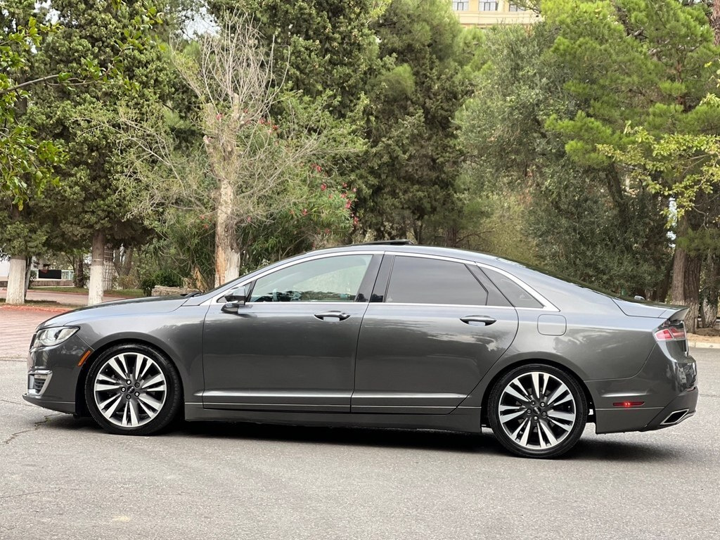 2018 Lincoln MKZ, 2.0L, 180678km - Image 9