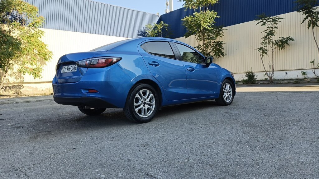 2016 Toyota Yaris iA, 1.5L, 205000km - Image 4