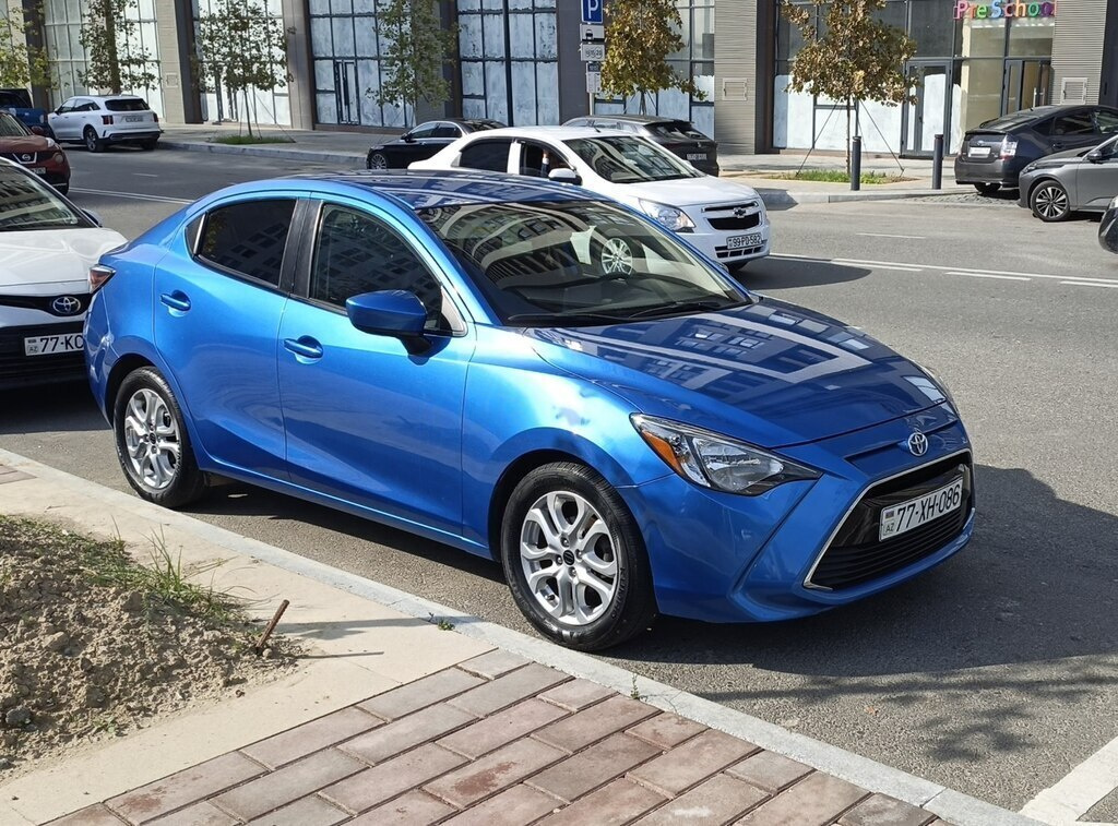 2016 Toyota Yaris iA, 1.5L, 205000km - Image 8
