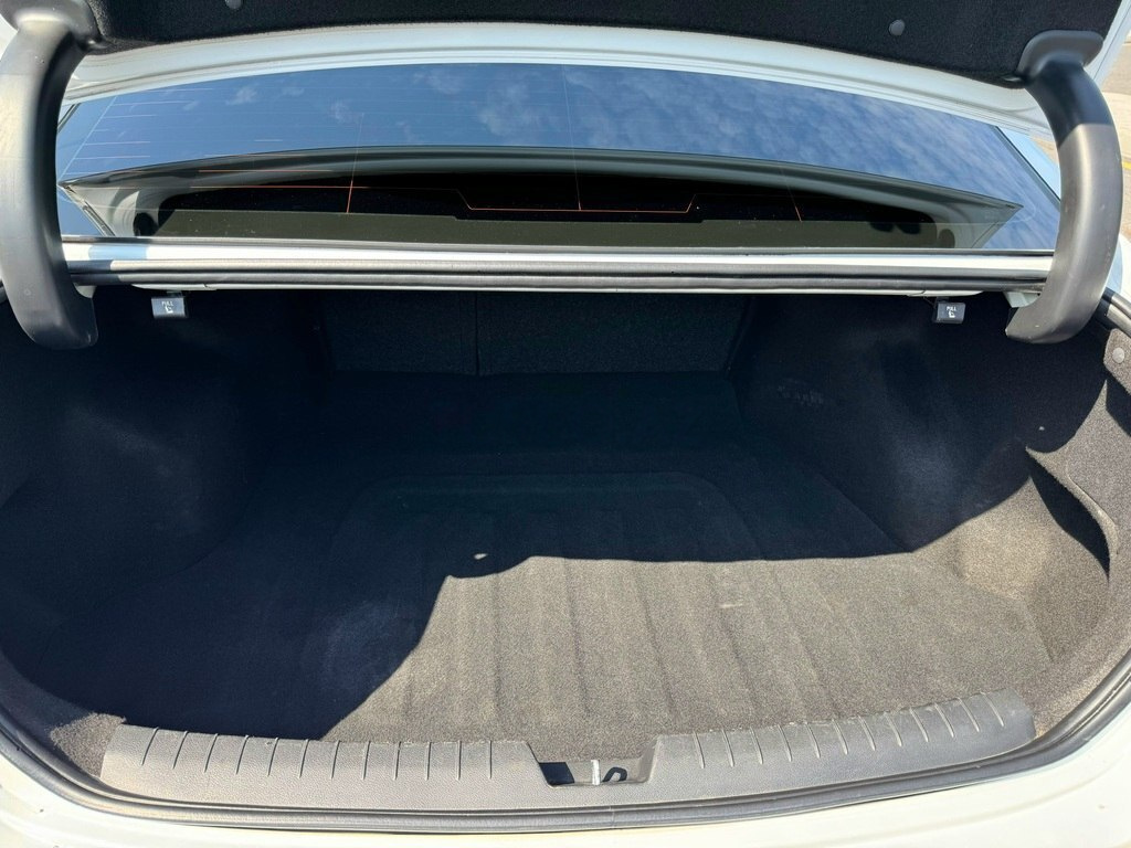 2016 Hyundai Sonata, 2.0L, 193749km - Image 15