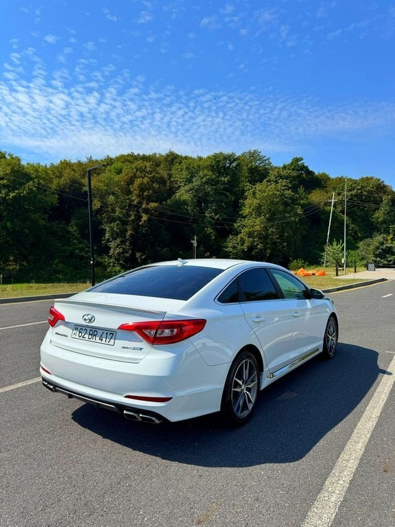 2016 Hyundai Sonata, 2.0L, 193749km - Image 6