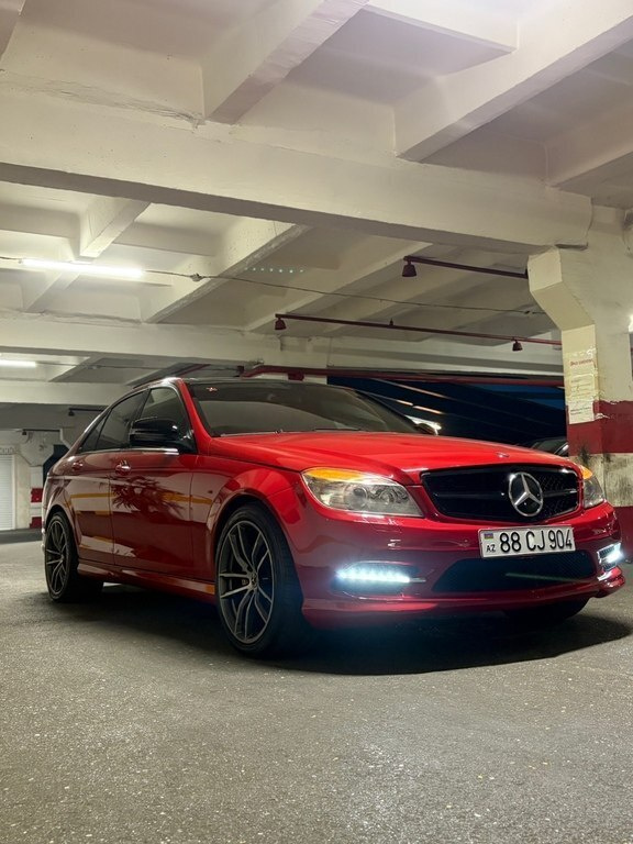 2008 Mercedes C 300 4MATIC, 3.0L, 320000km - Image 1