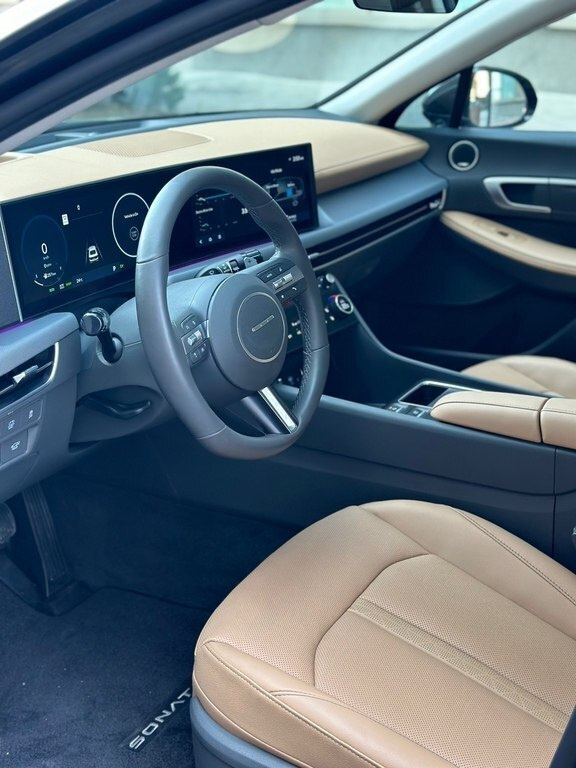 2024 Hyundai Sonata, 2.0L, 8000km - Image 3