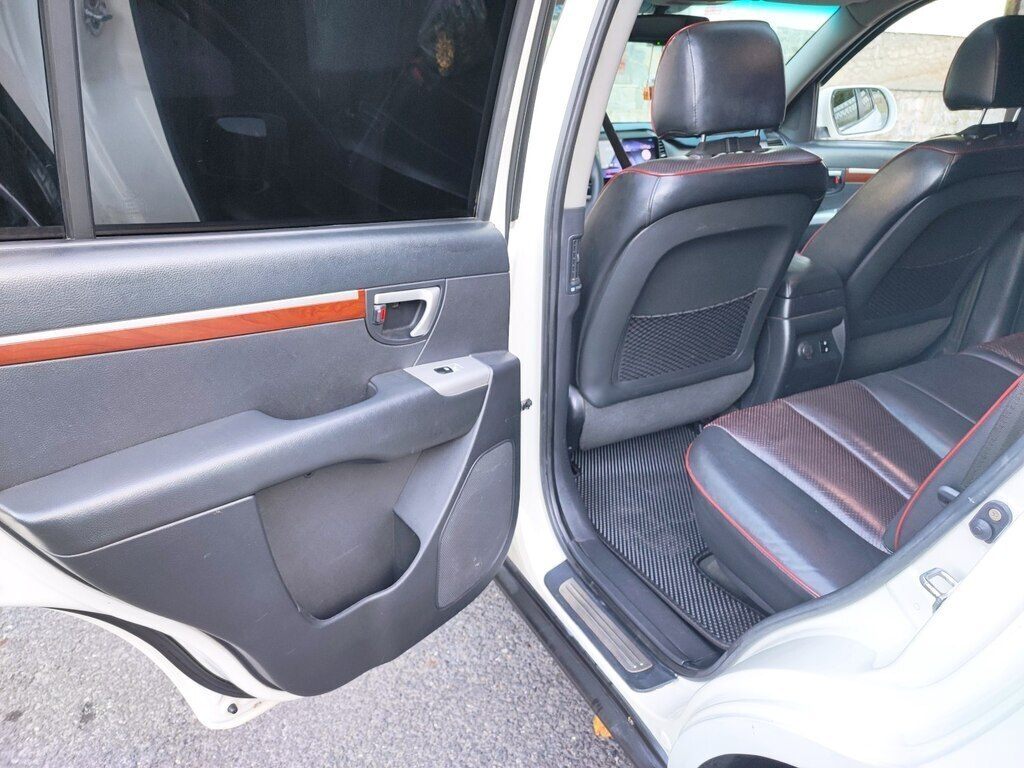 2009 Hyundai Santa Fe, 2.0L, 163000km - Image 14