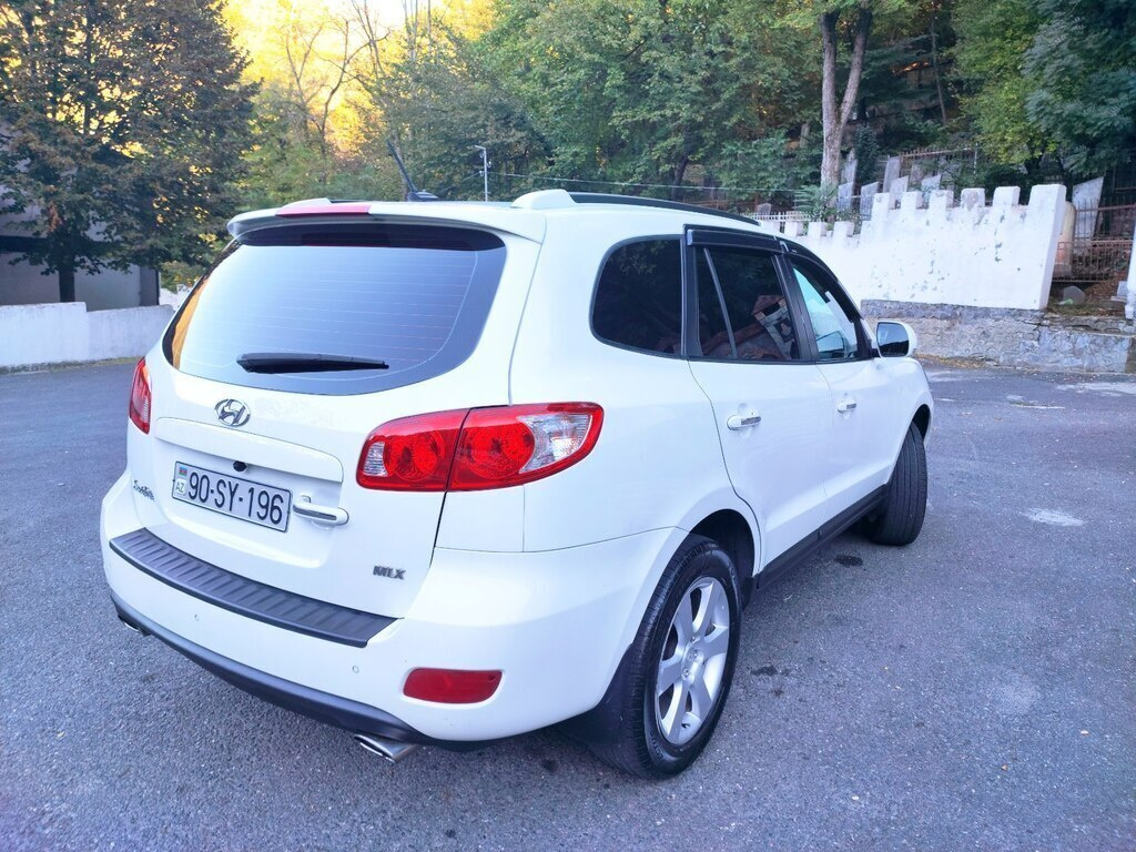 2009 Hyundai Santa Fe, 2.0L, 163000km - Image 6