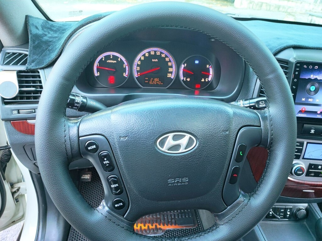 2009 Hyundai Santa Fe, 2.0L, 163000km - Image 10