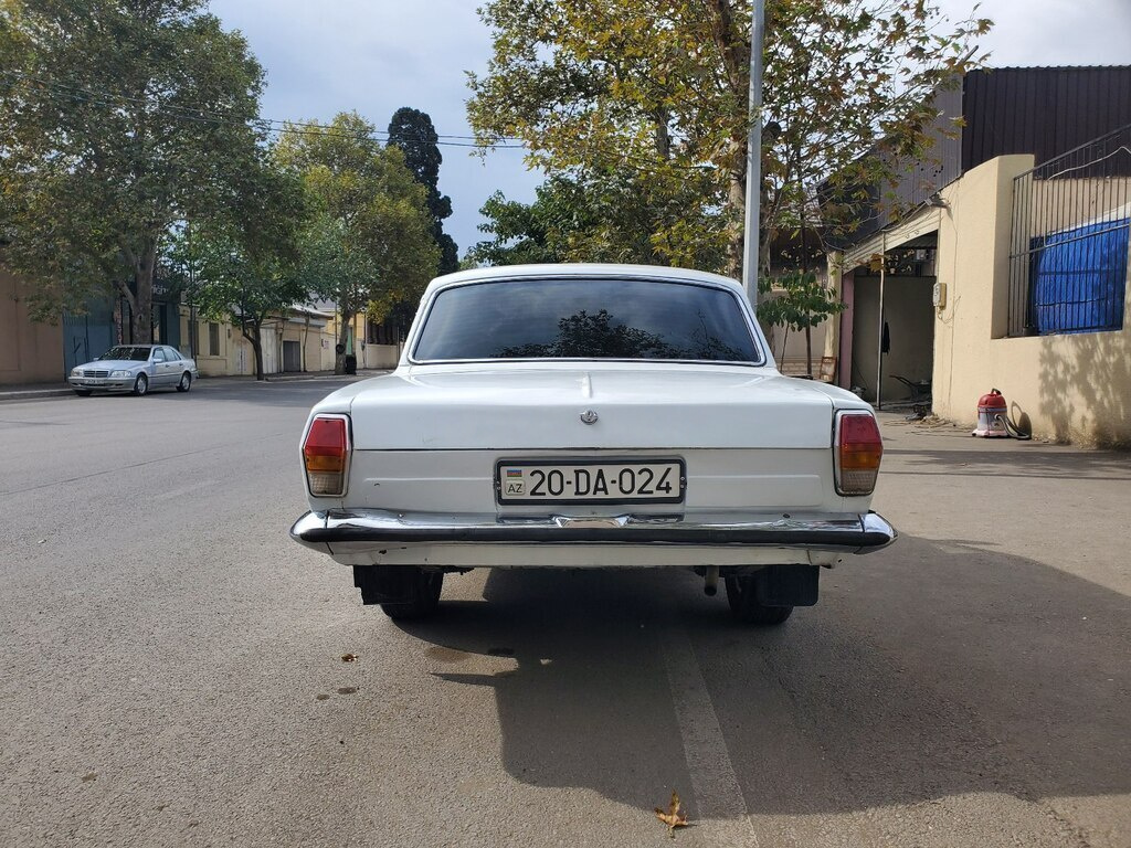 1983 GAZ 24 "Volga", 2.5L, 426000km - Image 11