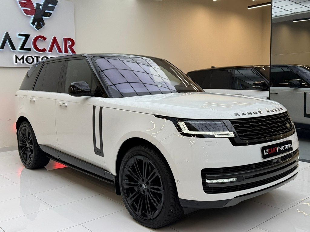 2022 Land Rover Range Rover, 4.4L, 15000km - Image 2