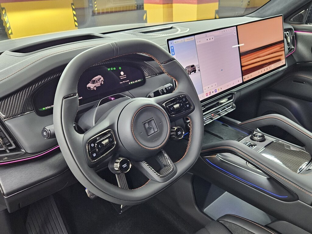 2026 ZEEKR 8X, 2.0L, 0km - Image 12