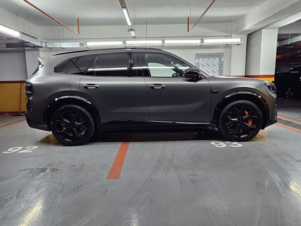 2026 ZEEKR 8X, 2.0L, 0km - Image 4