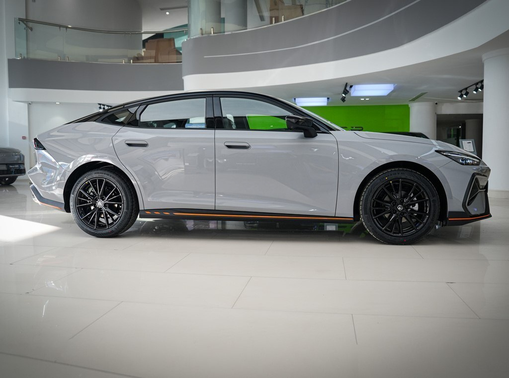 2026 Changan Uni-V, 1.5L, 0km - Image 8