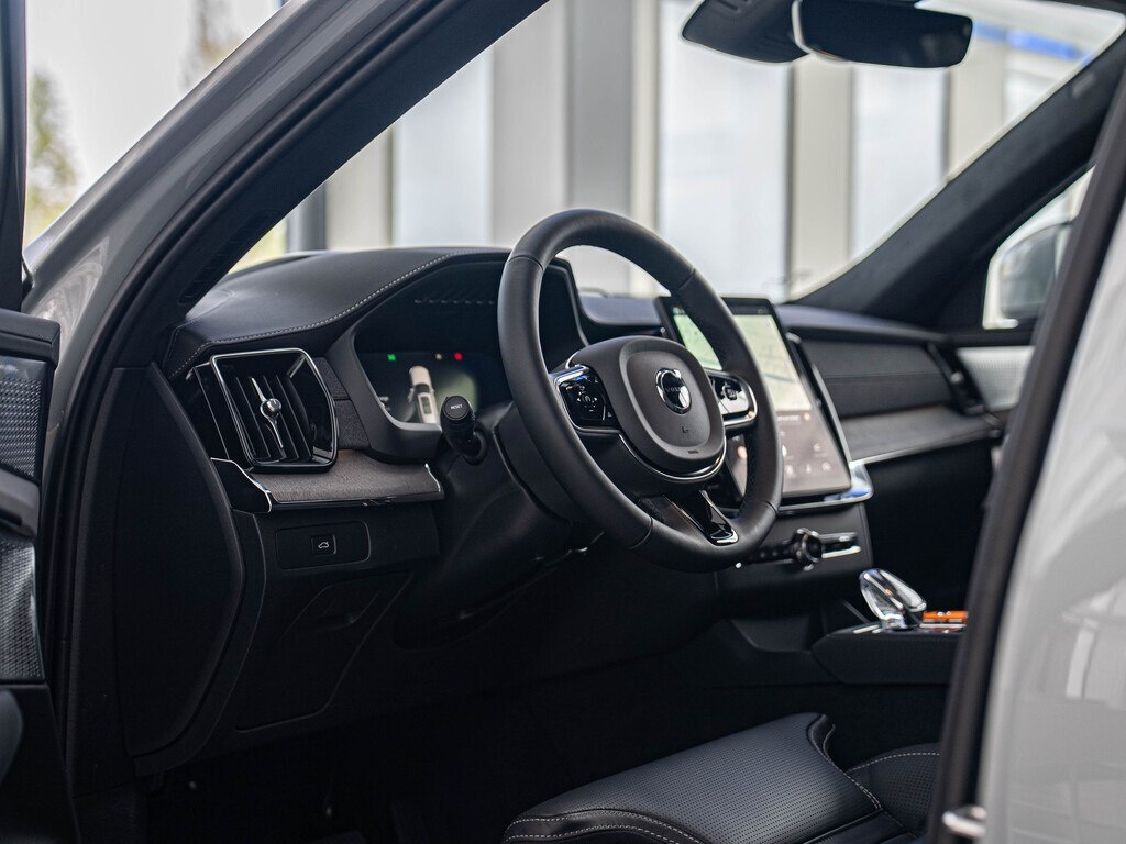 2026 Volvo XC90, 2.0L, 0km - Image 11